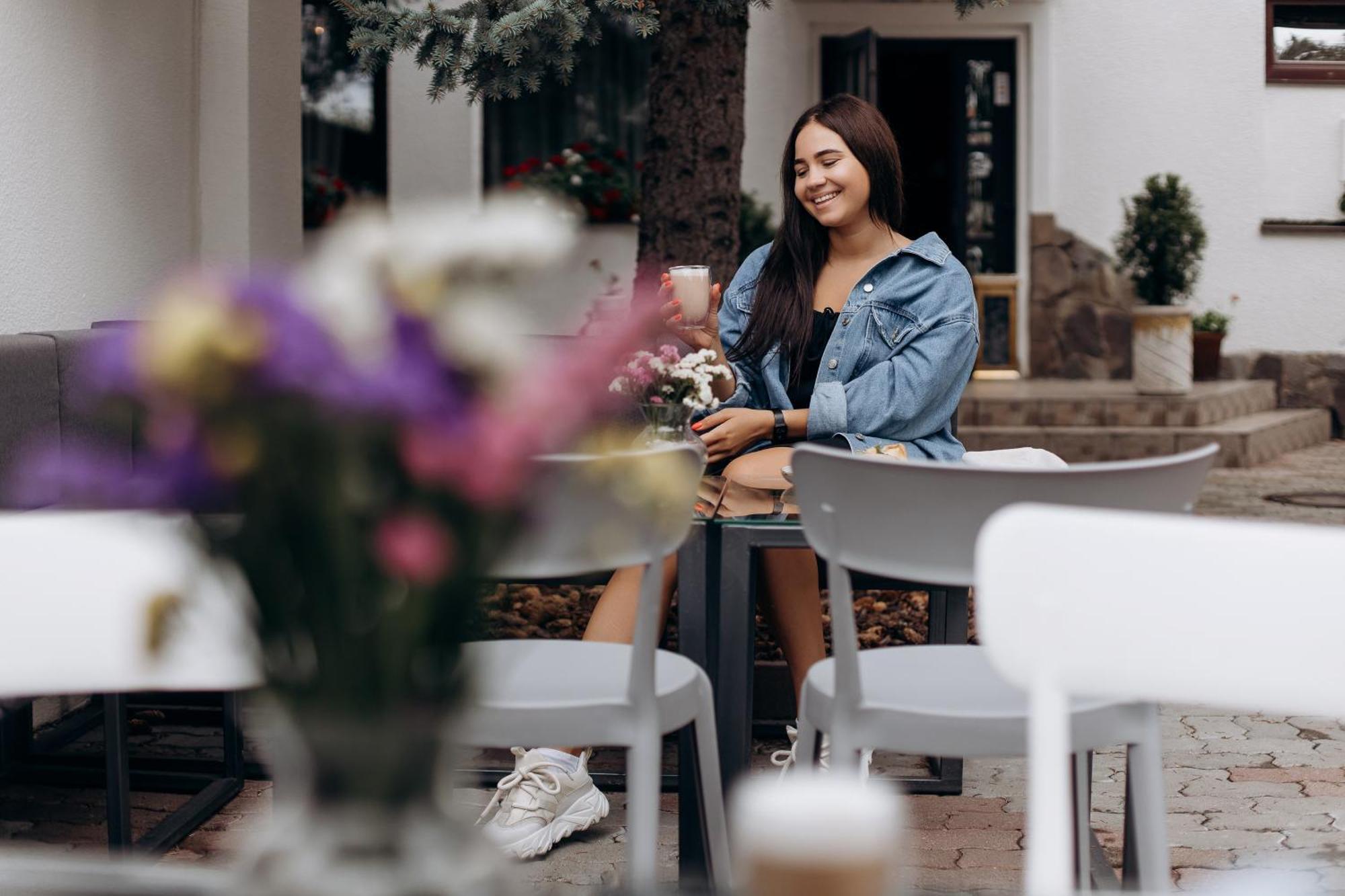 Eduard Hotel Uzhhorod Bagian luar foto